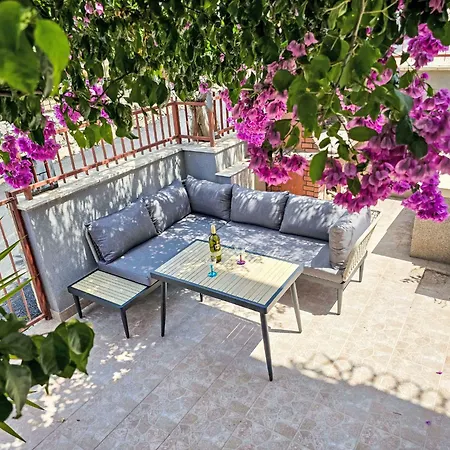 Lux Adriatica 2 By Interhome Apartman Trogir